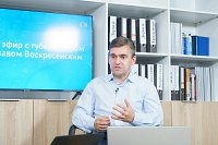 В ходе прямой линии Станислав Воскресенский ответил более чем на на 30 вопросов жителей