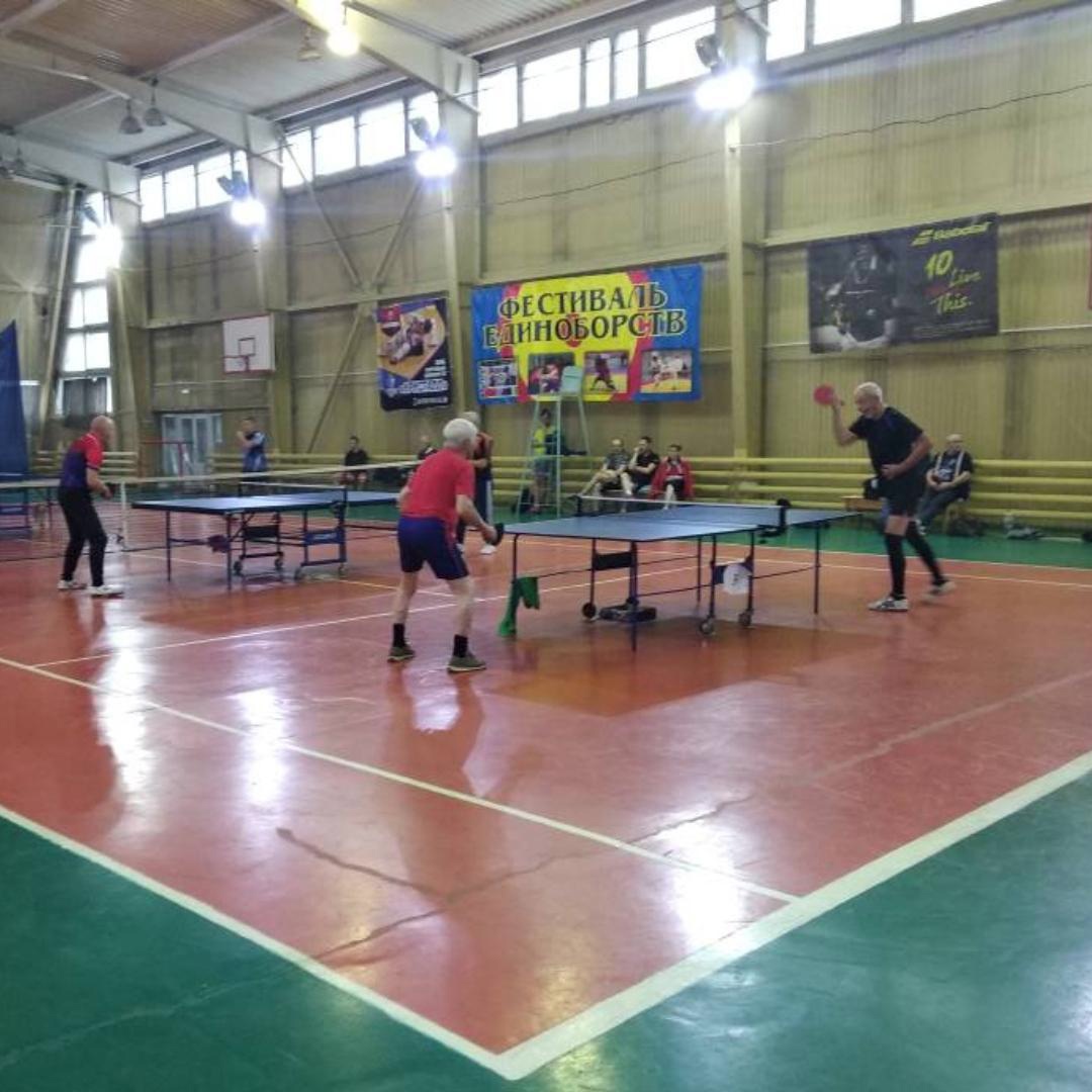 В Наволоках прошёл межрегиональный турнир по настольному теннису памяти Валентина Карманова