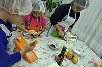 В Кинешемском социально-реабилитационном центре организовали практикум «Учусь готовить»