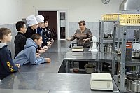 Воспитанники Кинешемского детского дома побывали в колледже индустрии питания и торговли