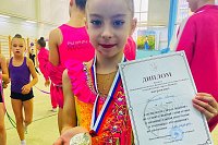 Гимнастка ДЮСШ «Арена» Алиса Васильева - серебряный призер межмуниципальных соревнований