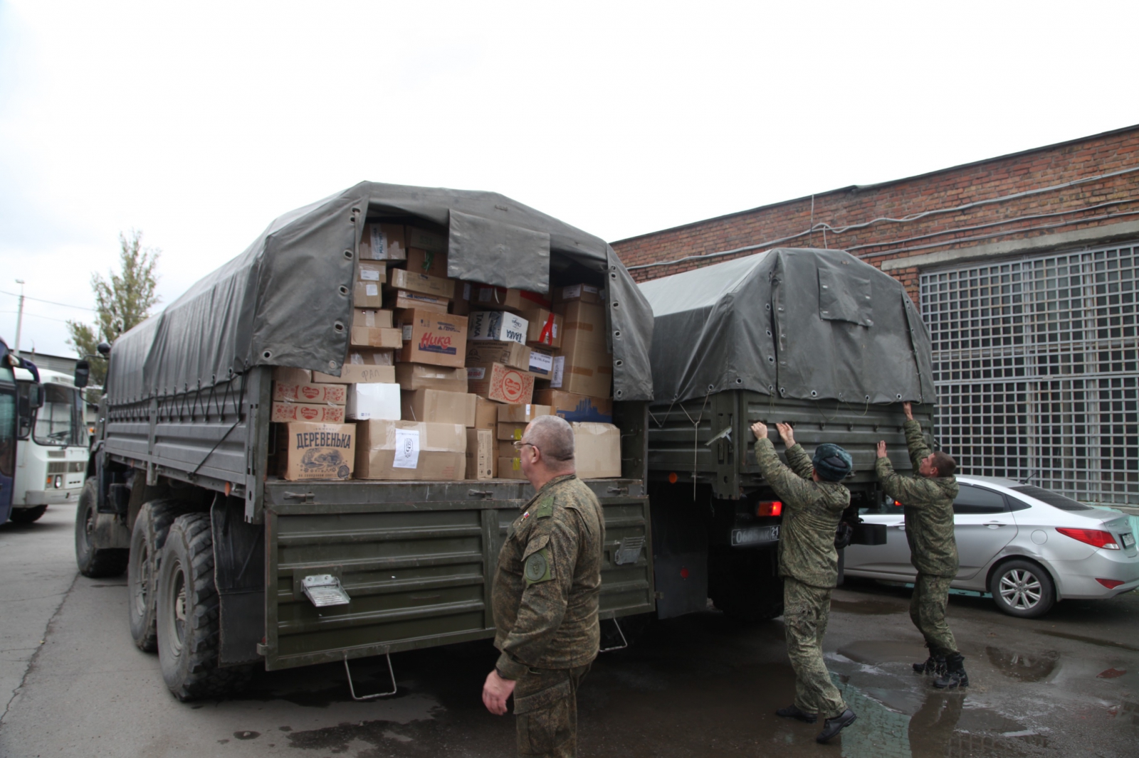 Сотрудники и будущие следователи СК России отправили большой гуманитарный груз зону СВО