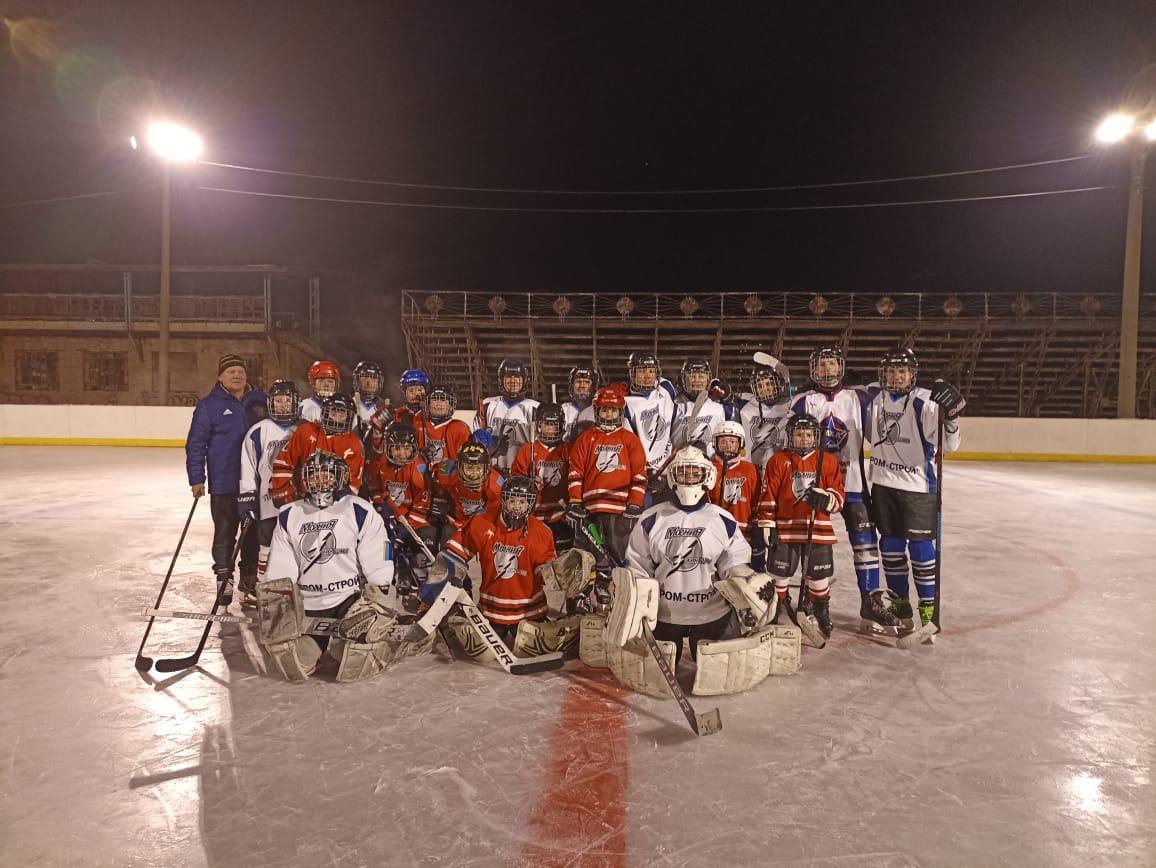 Юные хоккеисты Кинешмы открыли зимний сезон на льду «Арены»
