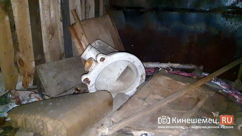 Потенциальные подвалы - убежища Кинешмы уже выглядят, как после бомбежки