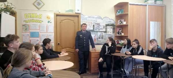 Сотрудники ИК №4 УФСИН России посетили Кинешемский детский дом