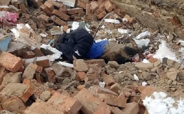 В Ивановской области мужчину убило рухнувшим козырьком магазина