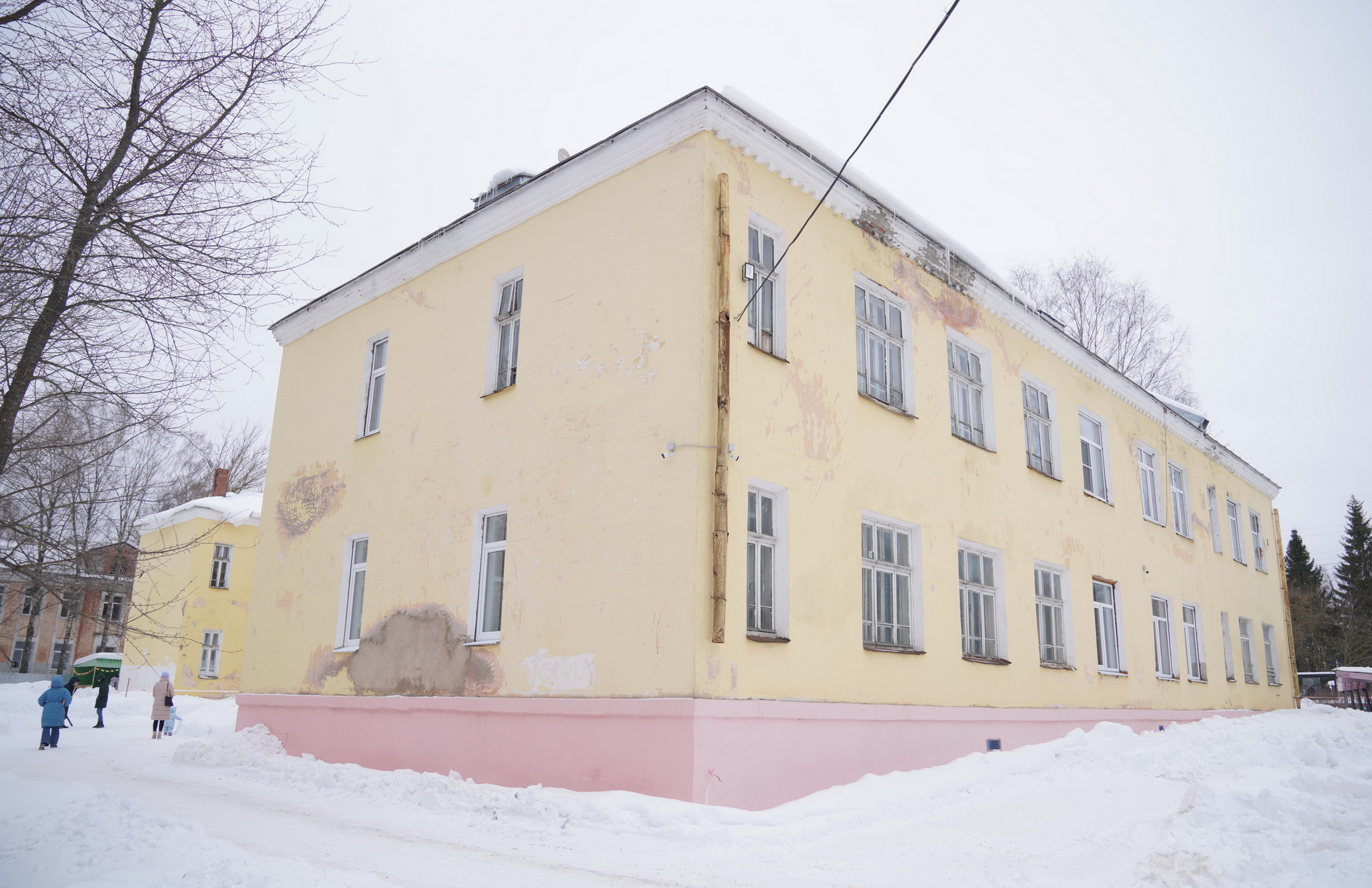 На ремонт фасада и кровли детского сада №32 выделено более 7,5 млн рублей