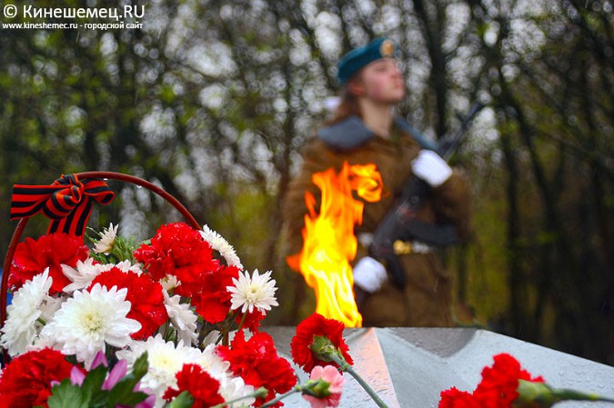 В Ивановской области 38-летняя женщина признана виновной в осквернении Вечного огня на мемориале