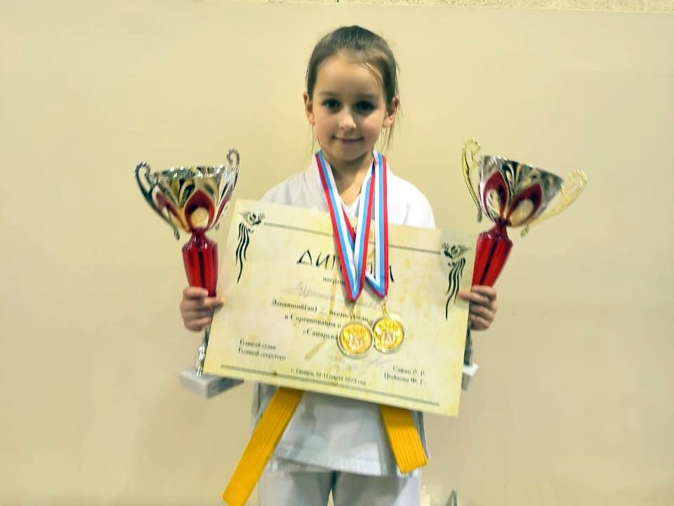 Ярослава Лазутина завоевала два золота на турнире по каратэ «Самарская Ладья»