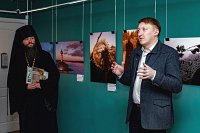 В Кинешме открылась выставка фоторабот священноинока Александра