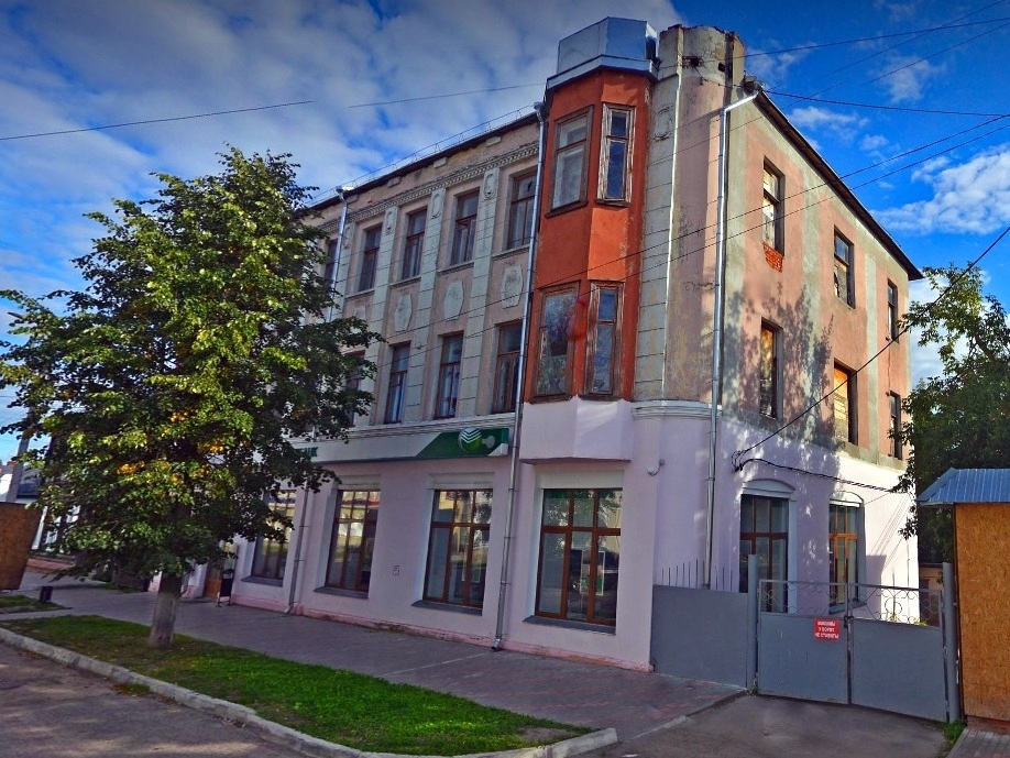 В Кинешме за 10 млн рублей продают бывший Дом пионеров на ул.Ленина