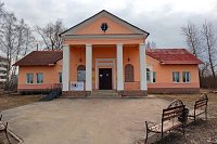 В селе Первомайском начался ремонт Дома культуры