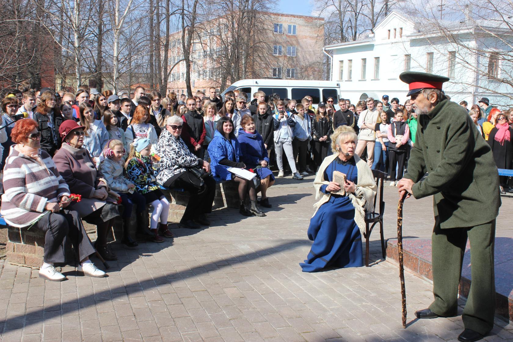 В Кинешме отметили 200 лет со дня рождения А.Н. Островского | 12.04.2023 |  Новости Кинешмы - БезФормата