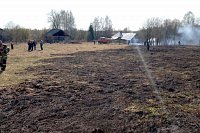 Сотрудники колонии-поселения №12 тушили пожар в Кинешемском районе