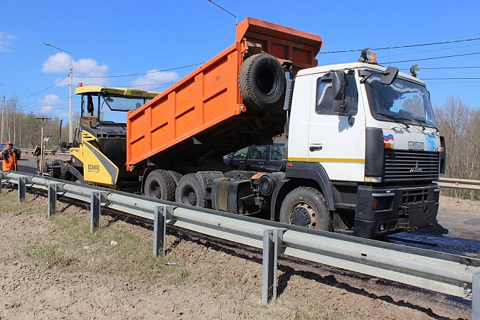 В Кинешме дорожники капитально ремонтируют сразу три дороги