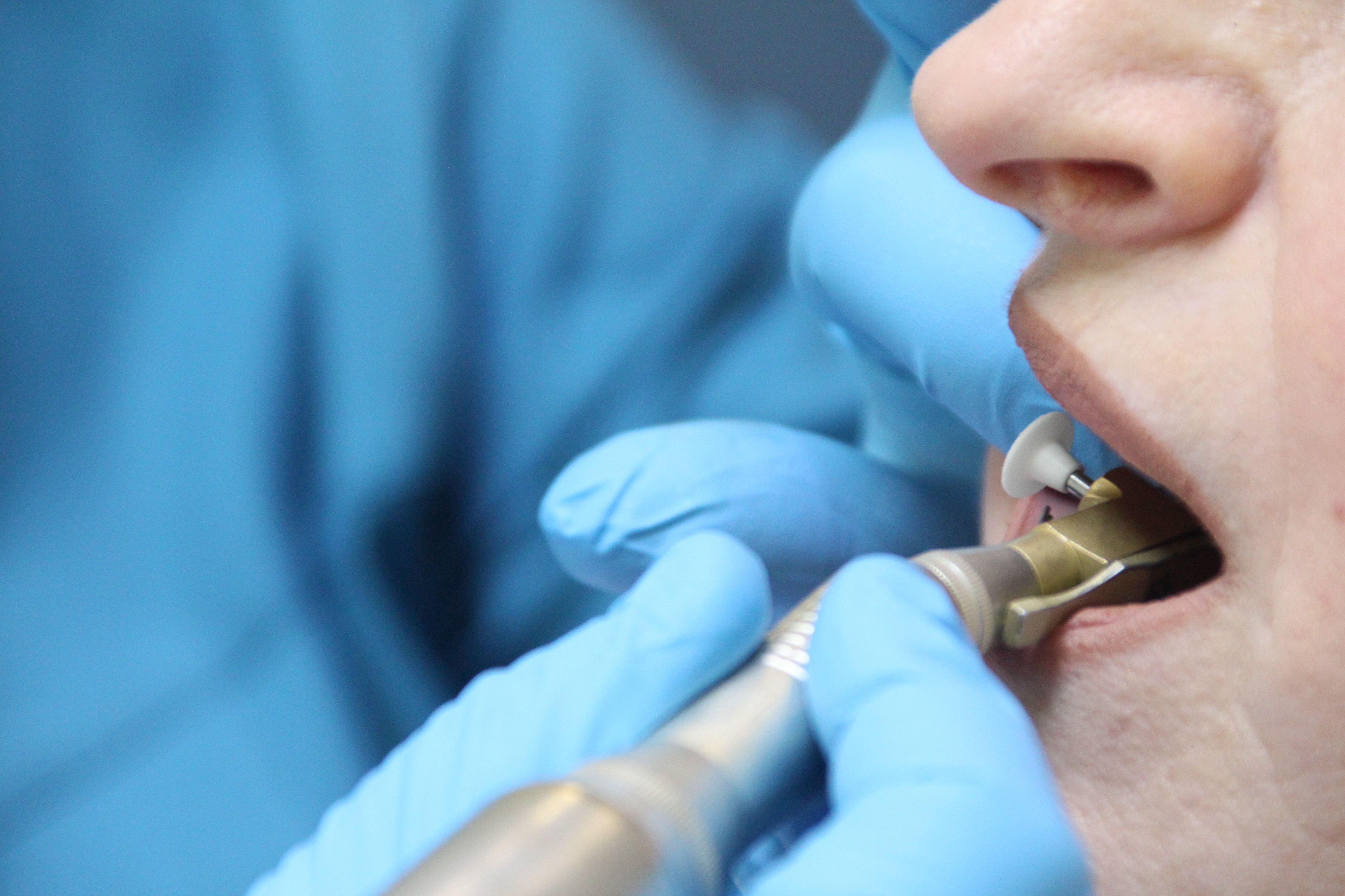 Современная стоматология доступна каждому