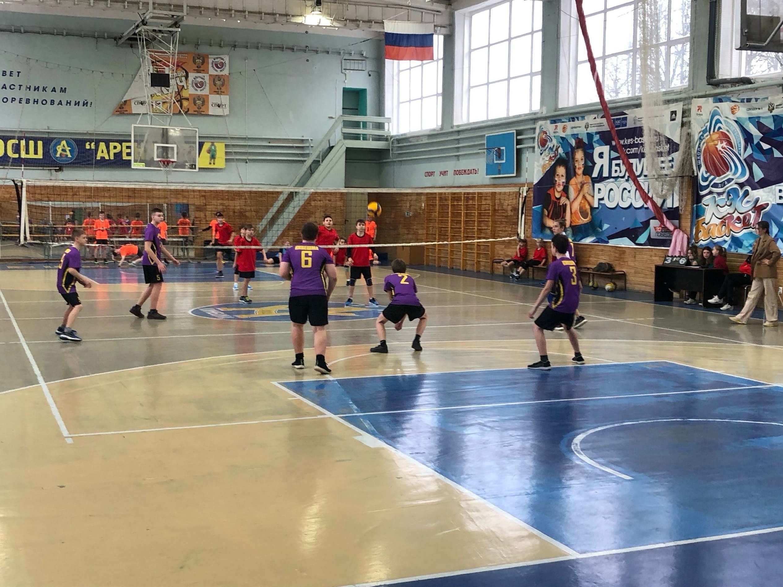 Команда Шуи выиграла первенство спортивной школы «Арена» по волейболу