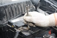 Быстрая и надежная помощь выездного автоэлектрика на дороге