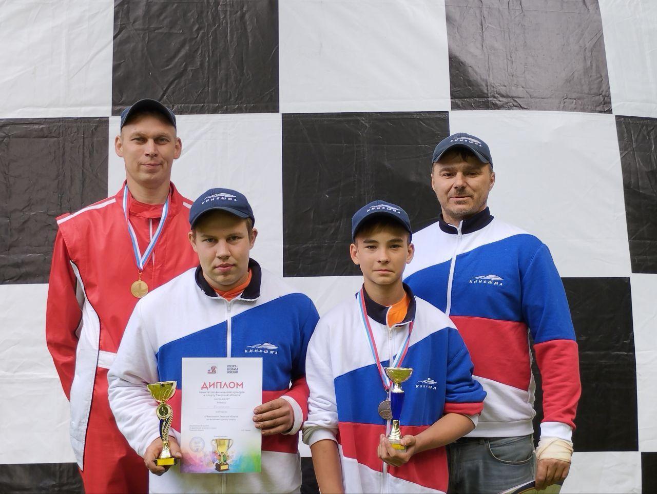 Кинешемец Евгений Безенов выиграл чемпионат Тверской области по водно-моторному спорту