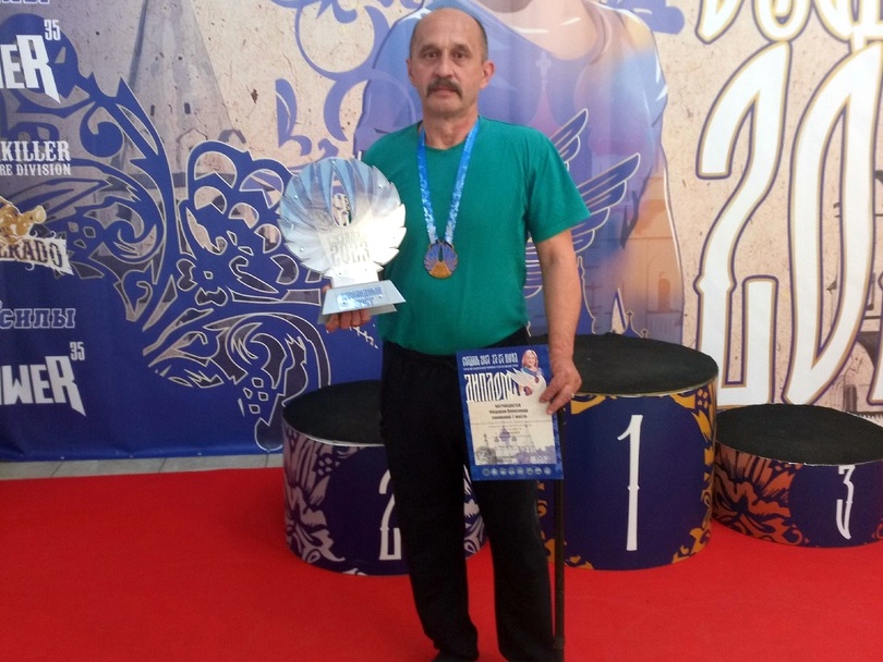 Пауэрлифтер из Кинешмы Александр Фёдоров прошёл отбор на Чемпионат Европы