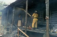 За минувшие сутки в Кинешме горели два дома и автомобиль
