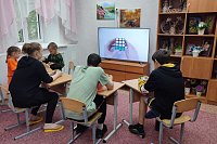 В Кинешемском социально-реабилитационном центре собирали кубик Рубика