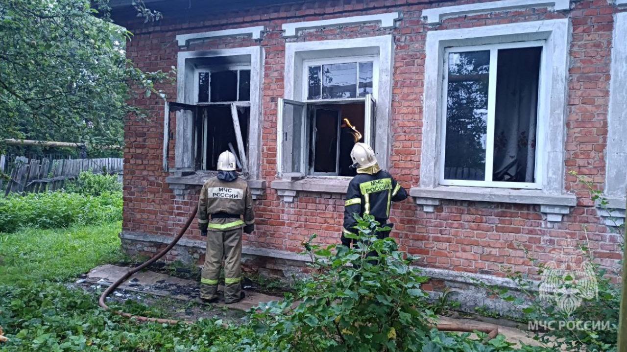 В Кинешме при пожаре жилого дома на ул.Павлова погиб мужчина