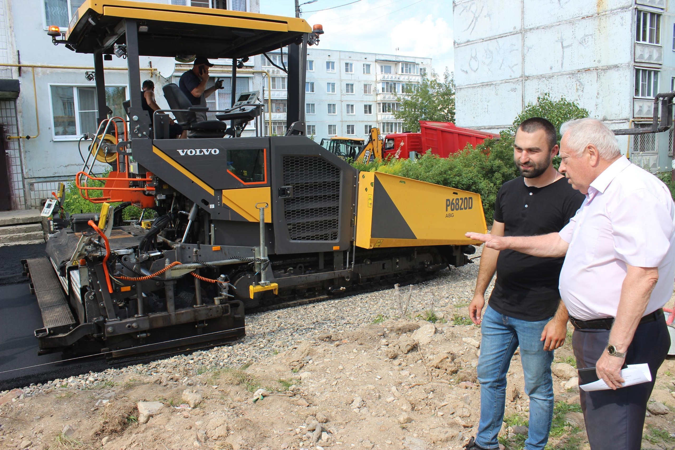 Вячеслав Ступин: в 2023 году в Кинешме отремонтируют 19 придомовых территорий