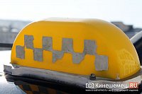 В Ивановском районе у заснувшего водителя такси украли мобильник