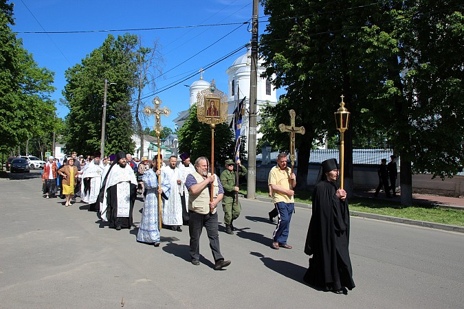 28 августа в центре Кинешмы на время крестного хода ограничат движение транспорта