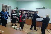 На День пожилого человека в библиотеке №2 подготовили программу «Обратно в СССР»