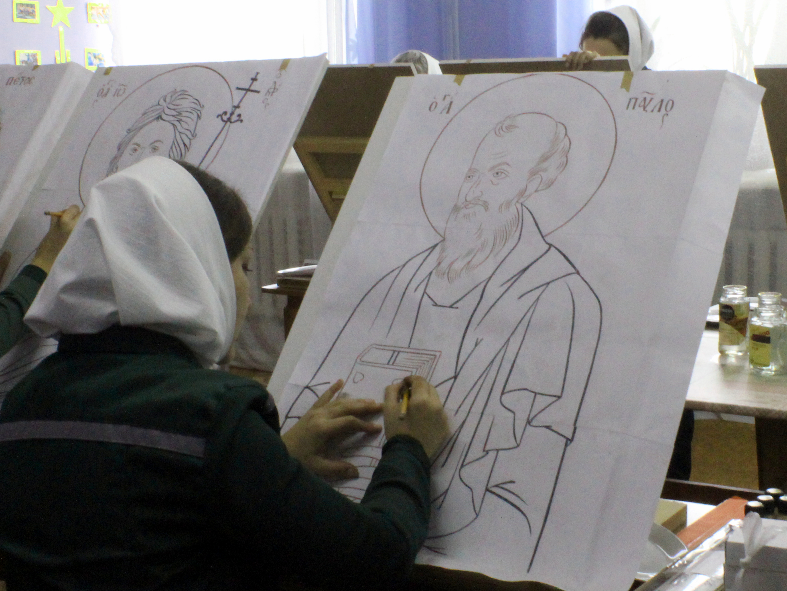 Для осужденных кинешемской колонии №3 провели мастер-класс по иконописи