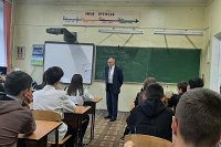 Руководитель организации «Дети войны» Юрий Скоморохов встретился с пионерами Кинешмы