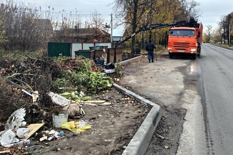 Со свалок на ул.Юрьевецкой вывезено 600 кубических метров веток и мусора