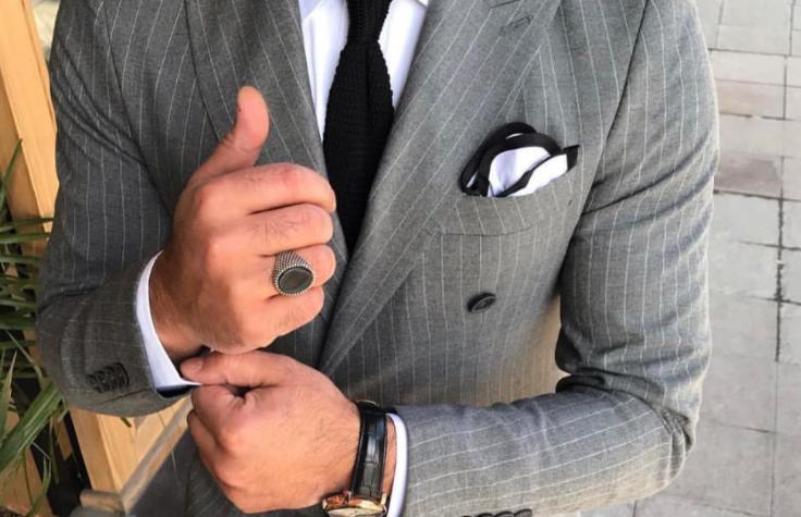 Классический мужской костюм для торжеств