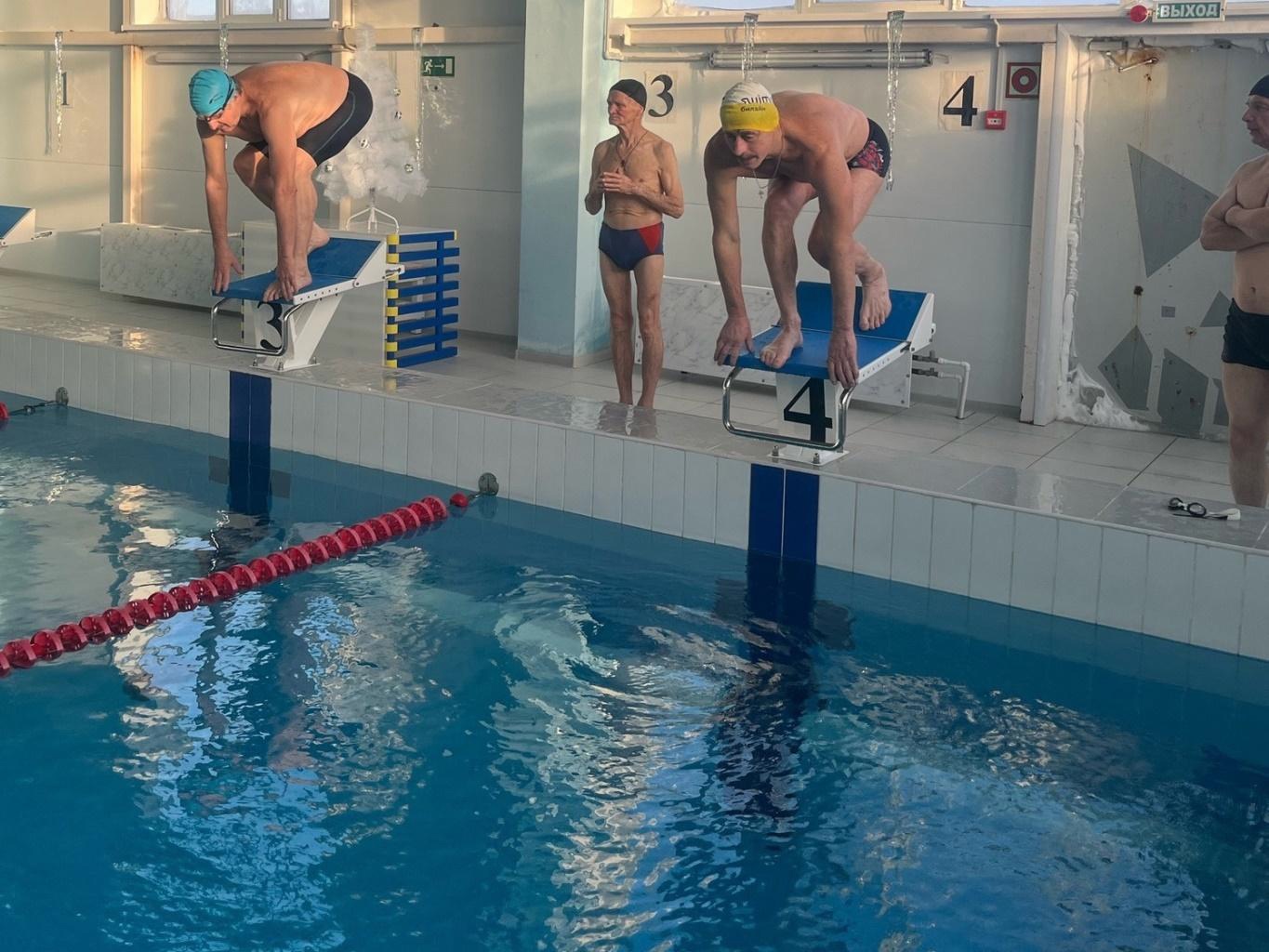 В Кинешме состоялись соревнования по плаванию среди ветеранов
