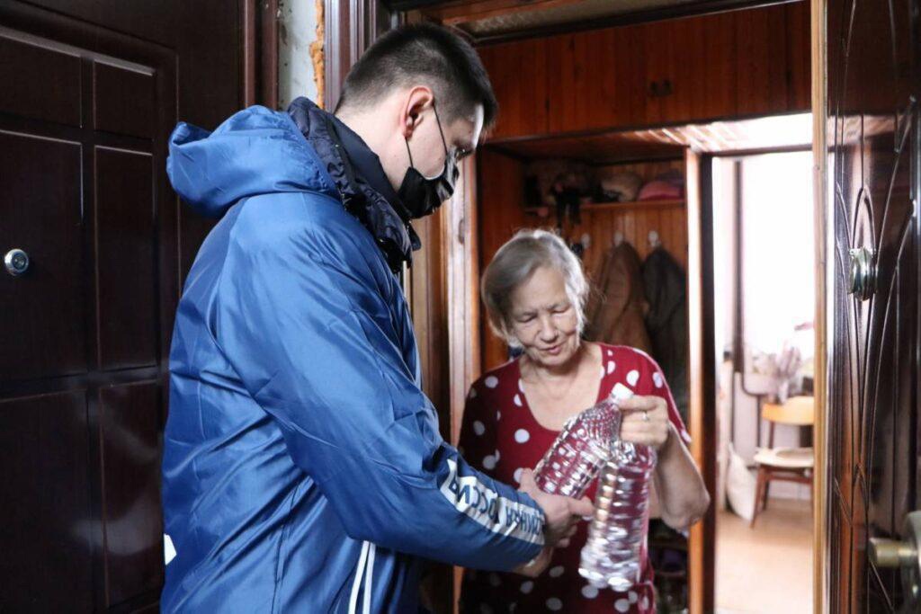 В Кинешме святую воду будут развозить пенсионерам по домам