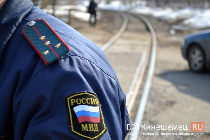В Заволжске полицейские по горячим следам задержали подозреваемых в совершении разбоя