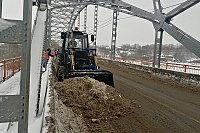 В ночь на 26 января Никольский мост будут очищать от снега