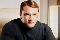 Муж Певицы Максим Антон Петров