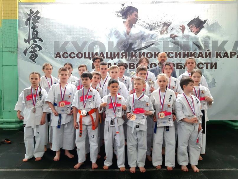 Каратисты Кинешмы завоевали 19 медалей на домашнем открытом кубке по Киокушинкай