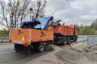 На дорогах Кинешмы работает подметальная машина «Чистодор»