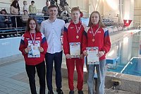 Пловцы Наволок завоевали медали на турнире паралимпийского чемпиона Даниила Смирнова