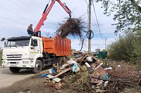 На ул.Спортивной УГХ в очередной раз убрало несанкционированные свалки