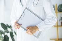 Аналитика ВТБ: большинство россиян обращаются к врачам только в серьезных случаях