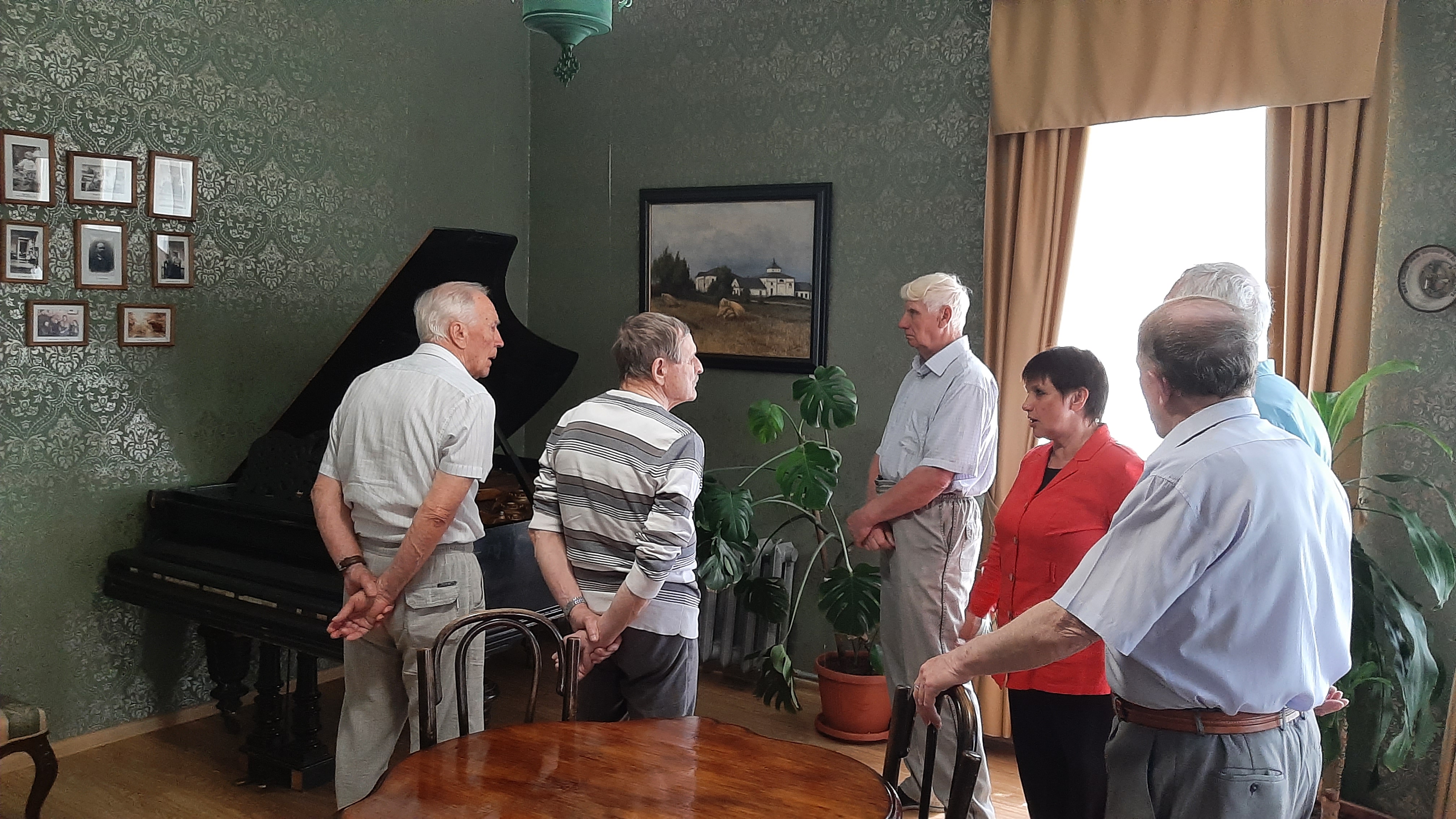 Ветераны Кинешмы посетили Заволжский городской художественно-краеведческий музей