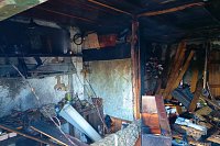 На улице Желябова загорелся гараж