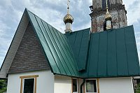 В селе Октябрьский продолжается строительство Иоанно-Богословского храма