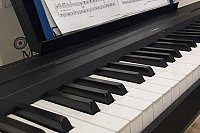 Каким должно быть цифровое пианино для начинающих?