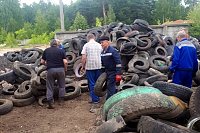 Мэрия Кинешмы призывает горожан привозить старые покрышки в УГХ
